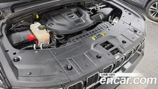 Jeep Cherokee Grand Cherokee(WL) 3.6 Overland — Фото автомобиля 6