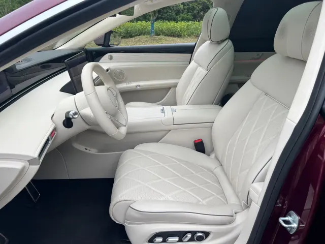 Stelato S9 — Фото автомобиля 4