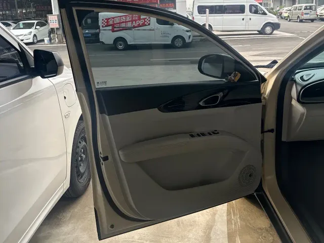Geely Starry Wish — Фото автомобиля 8