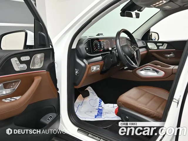 Mercedes-Benz GLE-Class — Фото автомобиля 11