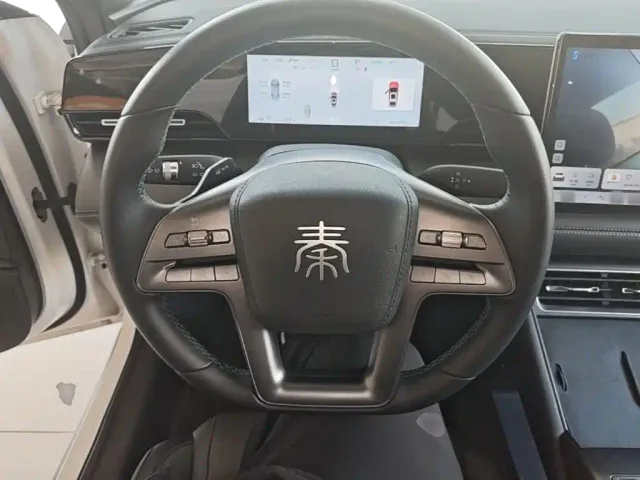 BYD Qin L — Фото автомобиля 10