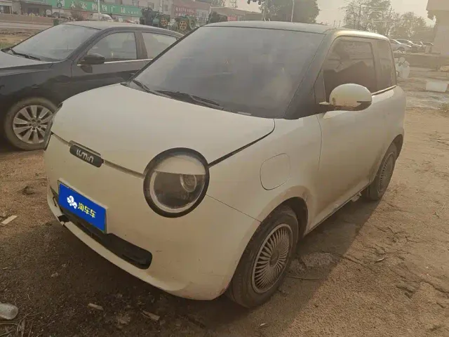Фотография автомобиля — Changan Lumin