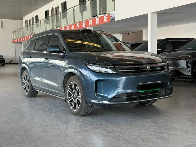 Aito M7 — Фото автомобиля 2