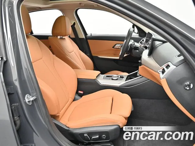 BMW 3-Series 3 серия (G20) — Фото автомобиля 10