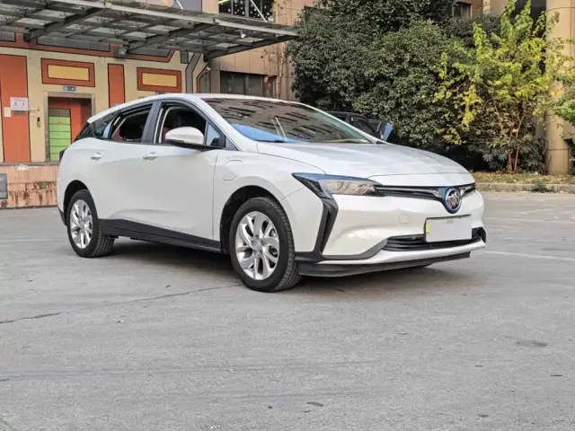 Buick Velite 6 — Фото автомобиля 3