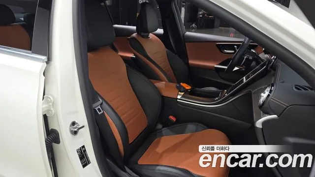 Mercedes-Benz C-Class — Фото автомобиля 26