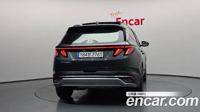 Hyundai Tucson — Фото автомобиля 3