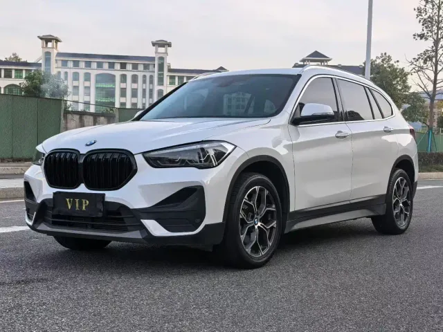 BMW X1 — Фото автомобиля 3