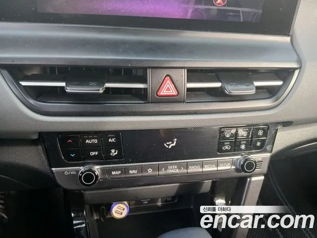 Kia Seltos — Фото автомобиля 12