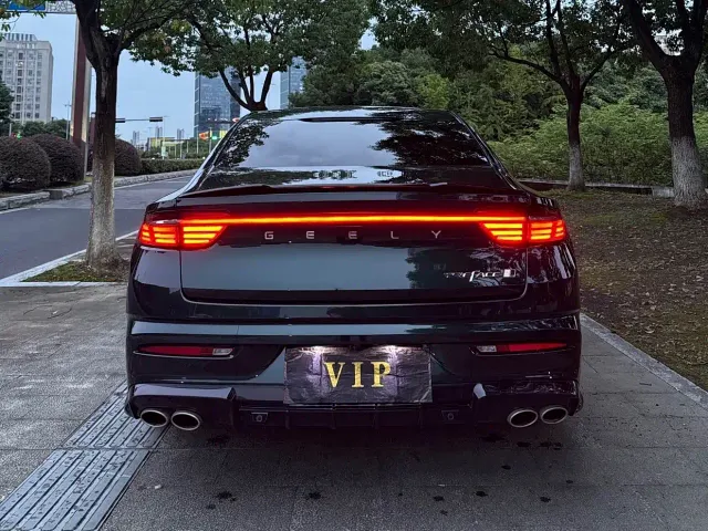 Geely Xingrui — Фото автомобиля 4