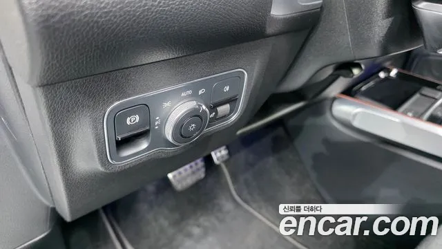 Mercedes-Benz GLB-Class X247 — Фото автомобиля 24