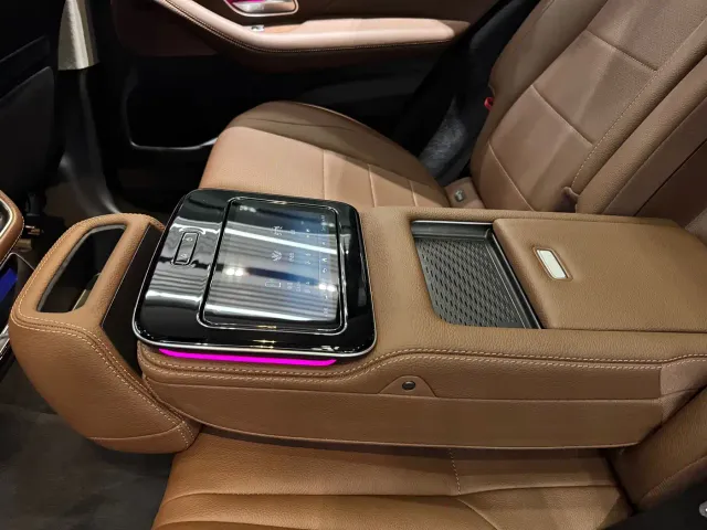 Mercedes-Benz GLE-Class — Фото автомобиля 18