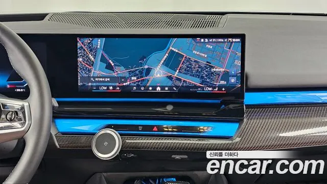 BMW i5 — Фото автомобиля 14