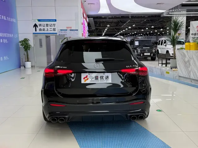 Mercedes-Benz Mercedes-Benz GLC AMG 2024 AMG GLC 43 4MATIC — Фото автомобиля 5