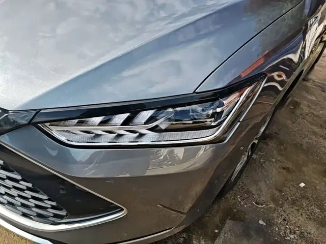 BYD Qin PLUS — Фото автомобиля 23