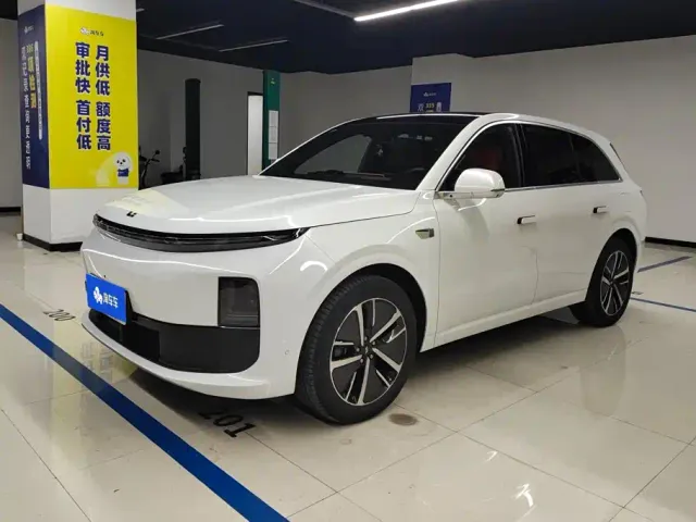 Фотография автомобиля — Li Auto L6