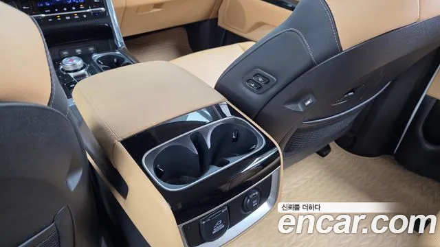 Kia Canival Carnival 4 поколение Бензин 9 мест Signature — Фото автомобиля 28