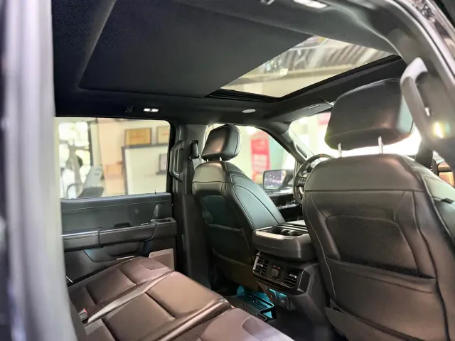 Ford Ford F-150 Raptor 2023 3.5T Raptor — Фото автомобиля 11