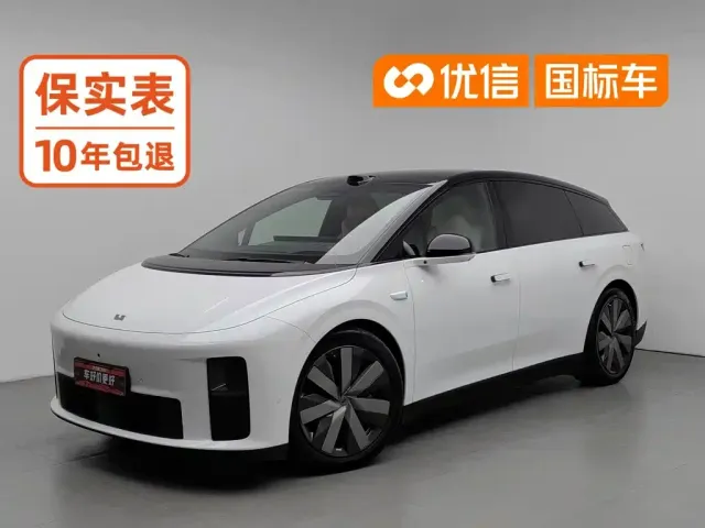 Фотография автомобиля — Li Auto i6