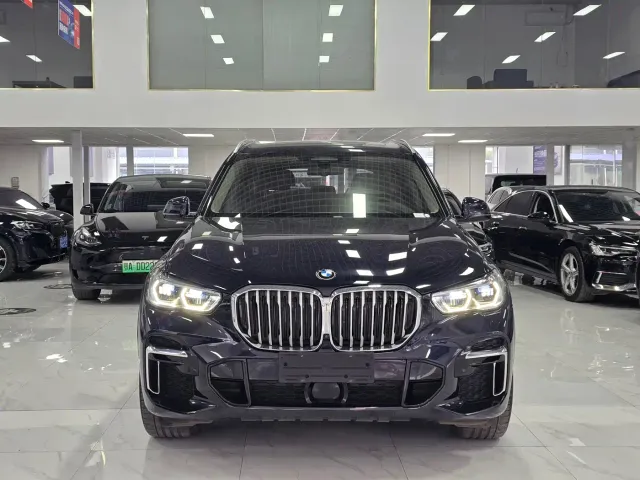BMW X5 — Фото автомобиля 2