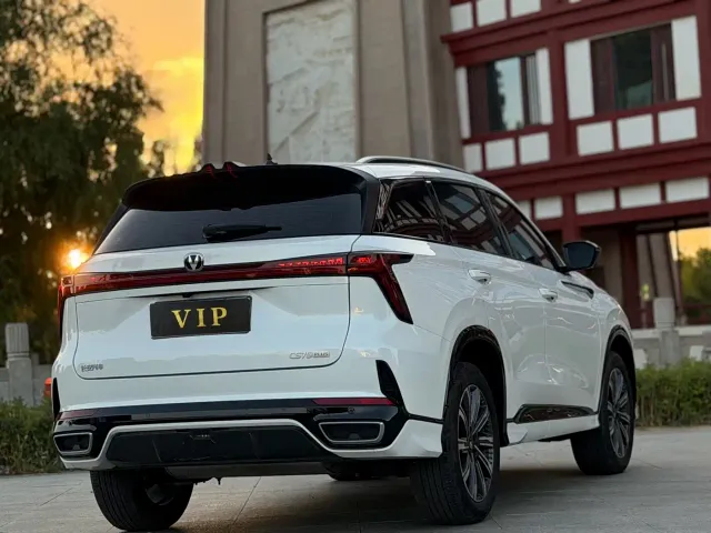 Changan CS75 Plus — Фото автомобиля 8