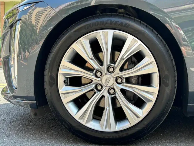 Cadillac CT6 — Фото автомобиля 15
