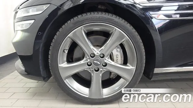 Genesis G80 RG3 — Фото автомобиля 5