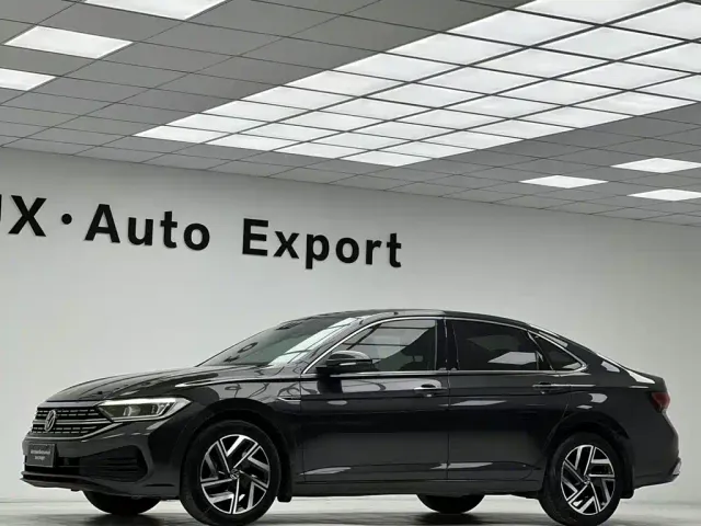 Volkswagen Sagitar — Фото автомобиля 5