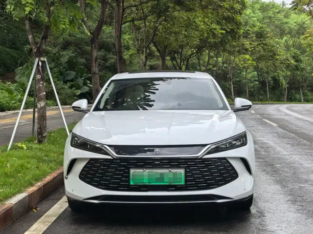 BYD Qin L — Фото автомобиля 2