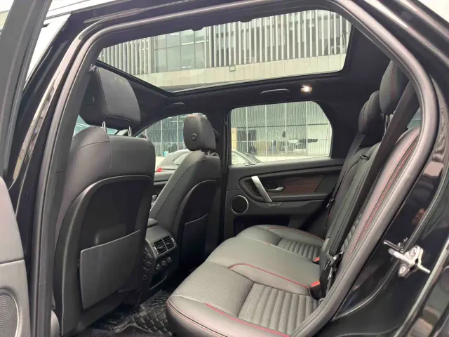 Land Rover Discovery Sport — Фото автомобиля 8