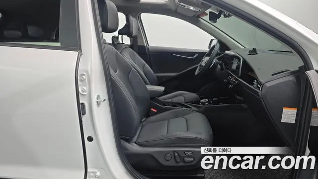 Kia Niro The All New Niro — Фото автомобиля 15