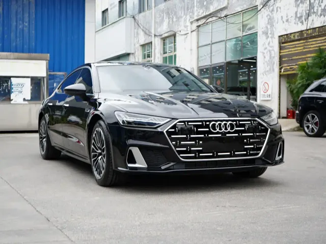 Audi A7L — Фото автомобиля 16