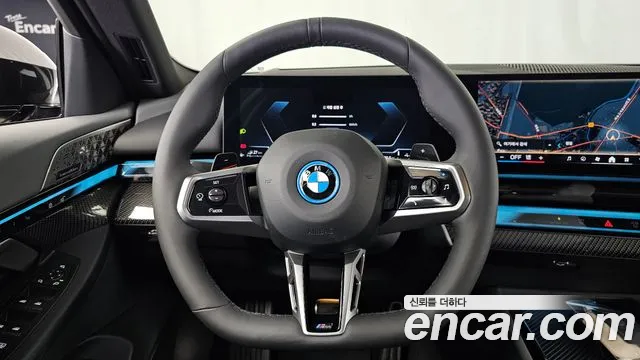 BMW 5-Series 5 серия (G60) — Фото автомобиля 11