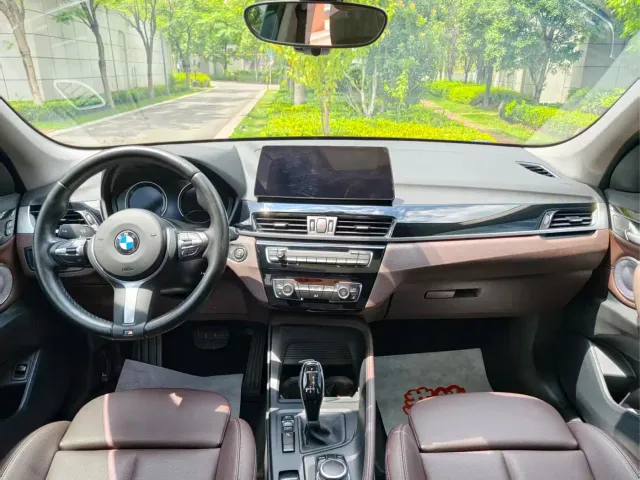 BMW X1 — Фото автомобиля 11