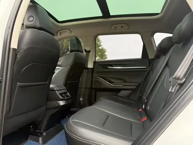 Haval H6 — Фото автомобиля 6