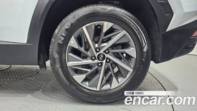 Hyundai Tucson NX4 — Фото автомобиля 5
