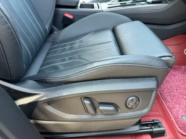 Audi Audi Q5L 2022 40T Luxury Dynamic — Фото автомобиля 27
