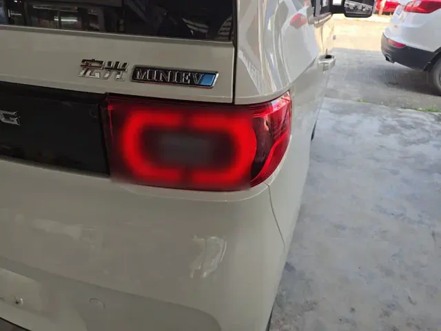 Wuling Hongguang Mini EV — Фото автомобиля 7