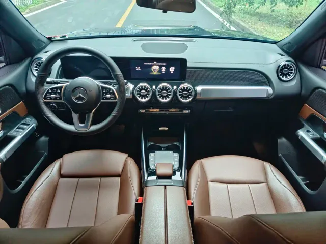 Mercedes-Benz GLB-Class — Фото автомобиля 8