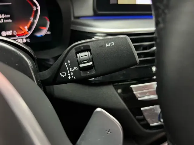 BMW 5 Series — Фото автомобиля 23
