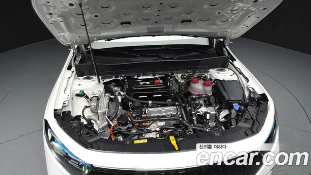 Mercedes-Benz EQB — Фото автомобиля 6