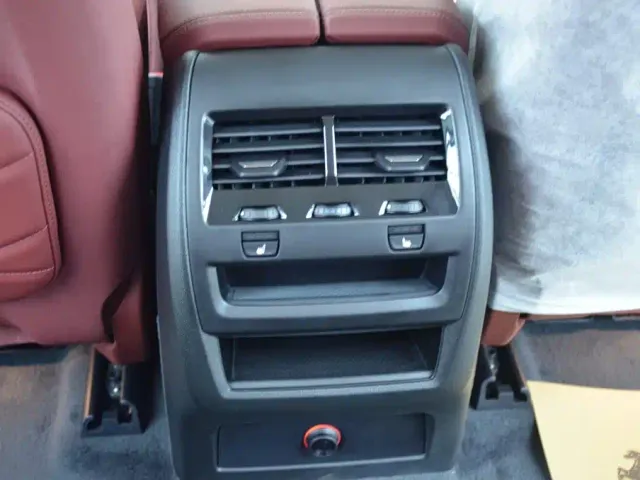 BMW X5 — Фото автомобиля 14