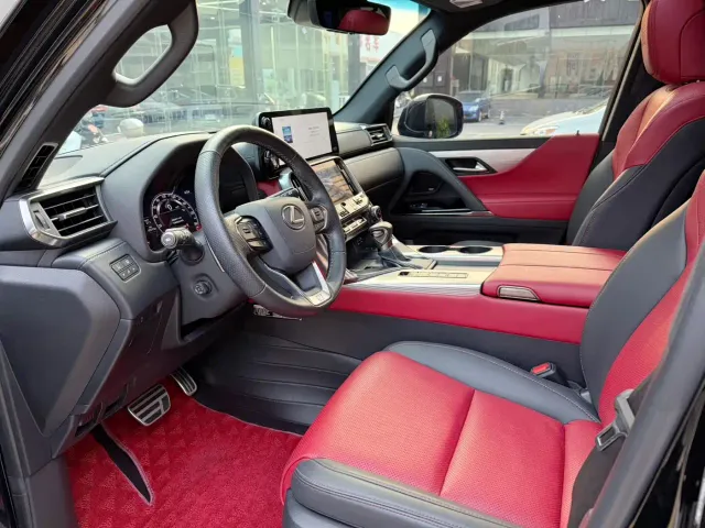 Lexus LX — Фото автомобиля 8