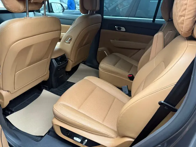 Li Auto ONE — Фото автомобиля 7