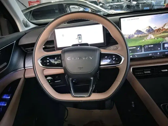 Chery Tiggo 8L — Фото автомобиля 10