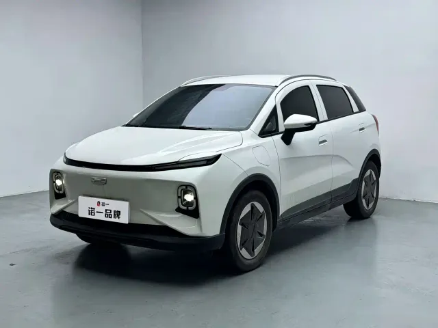 Фотография автомобиля — Geely Geometry E Firefly