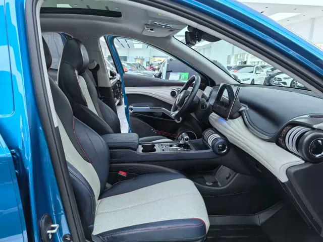 BYD Yuan PLUS — Фото автомобиля 12