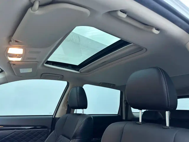 Mitsubishi Outlander — Фото автомобиля 8