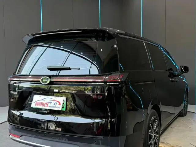 GAC Trumpchi E8 — Фото автомобиля 6