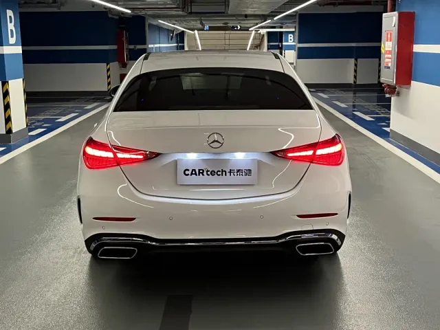 Mercedes-Benz C-Class — Фото автомобиля 9